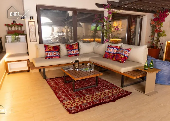 Luxury Rooftop Penthouse Sea View & Pools Hurghada